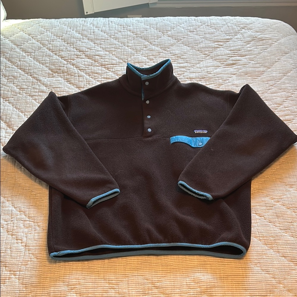 Patagonia chocolate brown Fleece Pullover
